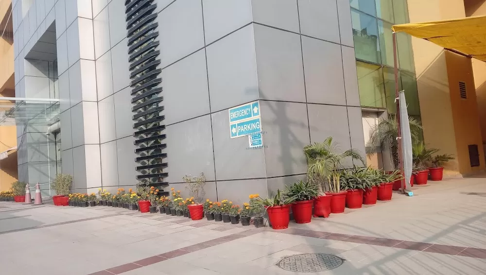 Shanti Gopal Hospital - Photo 4