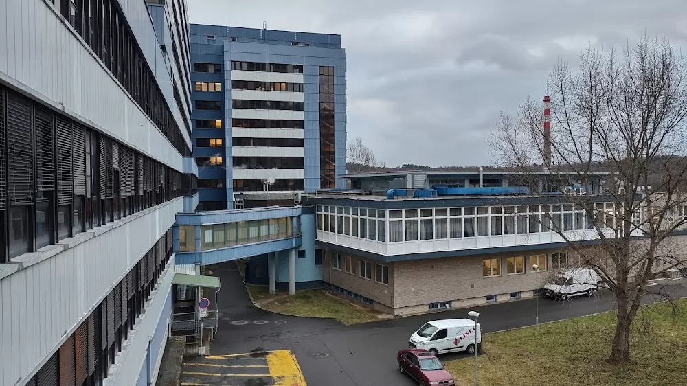Motol Teaching Hospital - Medical emergency - Photo 2