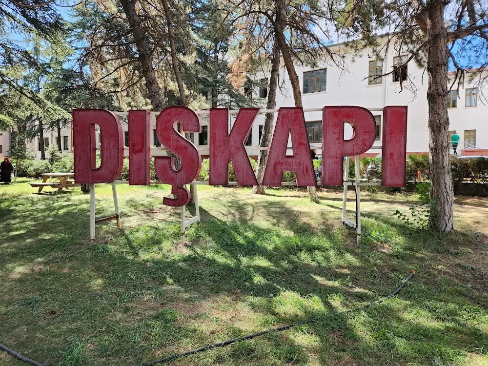 Dışkapı Yıldırım Beyazıt Eğitim ve Araştırma Hastanesi Mevki Ek Hizmet Binası - Photo 5