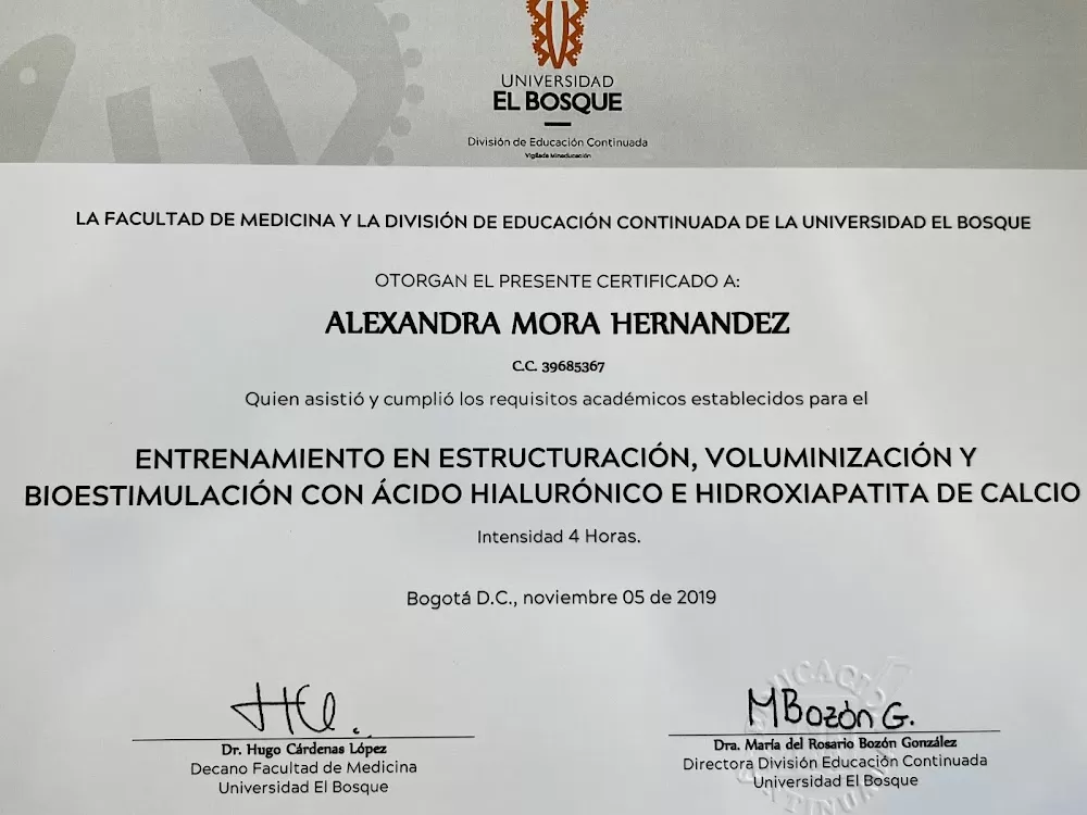 Doctora Alexandra Mora Hernandez/ Cirugia Plástica Facial y Otorrinolaringología - Photo 2