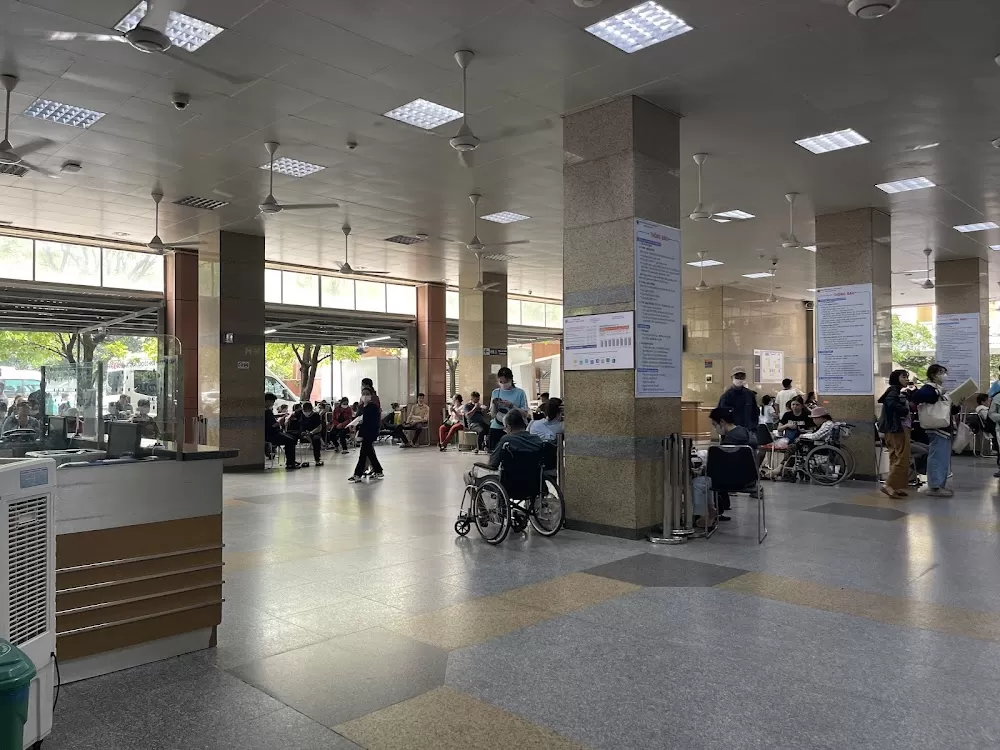 University Medical Center HCMC - Photo 7