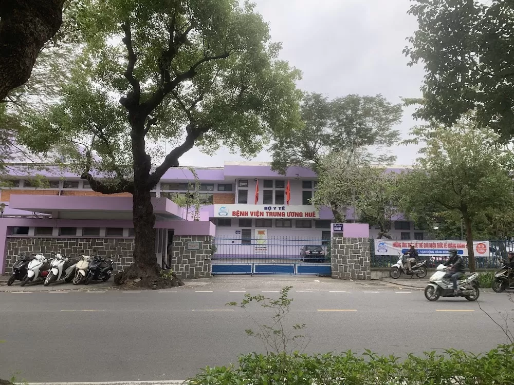 Hue Central Hospital - Photo 7