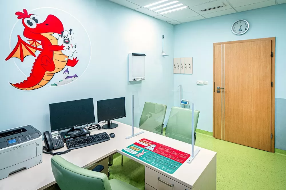 IMed24 Medical Center - Photo 6