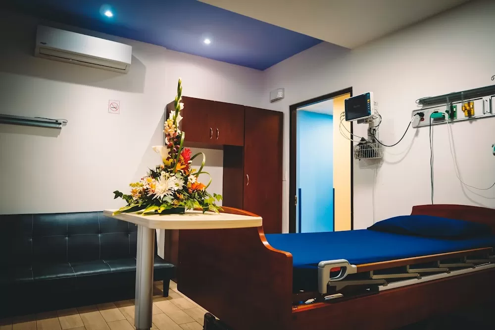 Hospital Universal Cartago - Photo 2