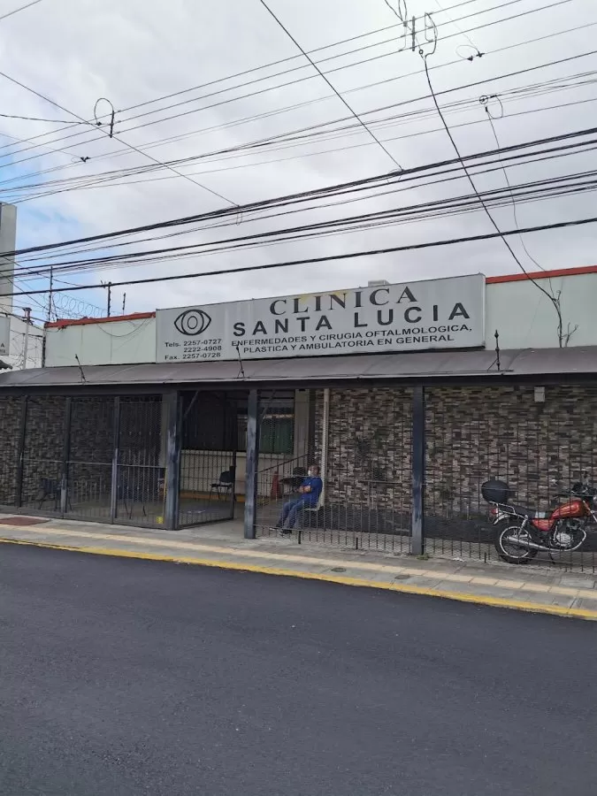 Clínica Santa Lucía - Photo 4
