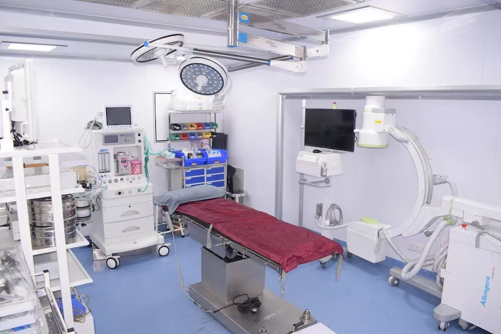Zahra Mediplus Hospital (Emergency 24x7, ICU & Multi-Speciality) - Photo 8