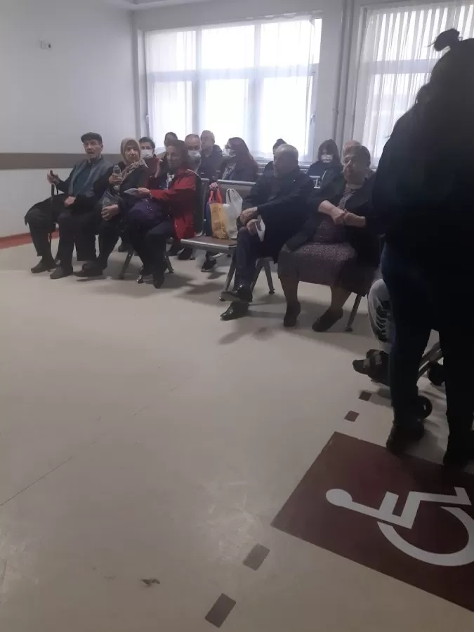 Dokuz Eylül Üniversitesi Tıp Fakültesi Kadın Hastalıkları ve Doğum Anabilim Dalı - Photo 1