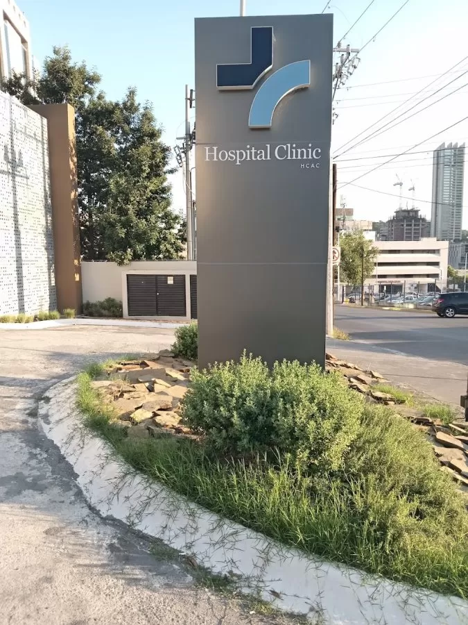 Hospital Clinic HCAC - Photo 1