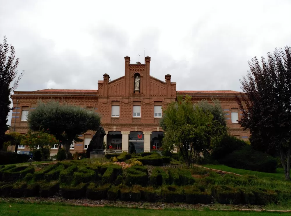 San Jose Institute Foundation - Photo 1