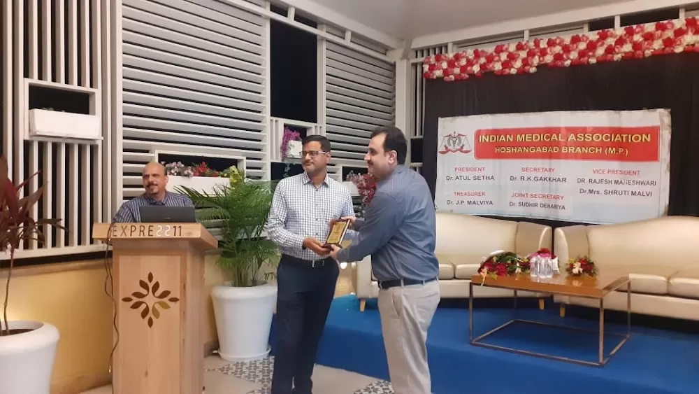 Dr. Dileep Singh Rathore - Best Cardiac Surgeon Bhopal - Photo 3