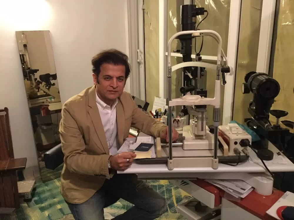 Chugh Eye Clinic - Photo 6