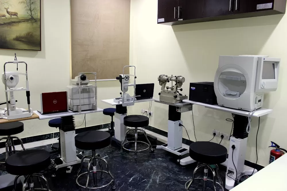 Neera Eye Care Hospital - Photo 5
