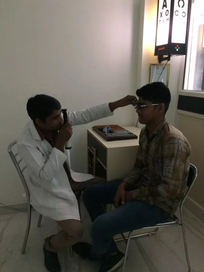 Aanand Eye Care - Photo 8