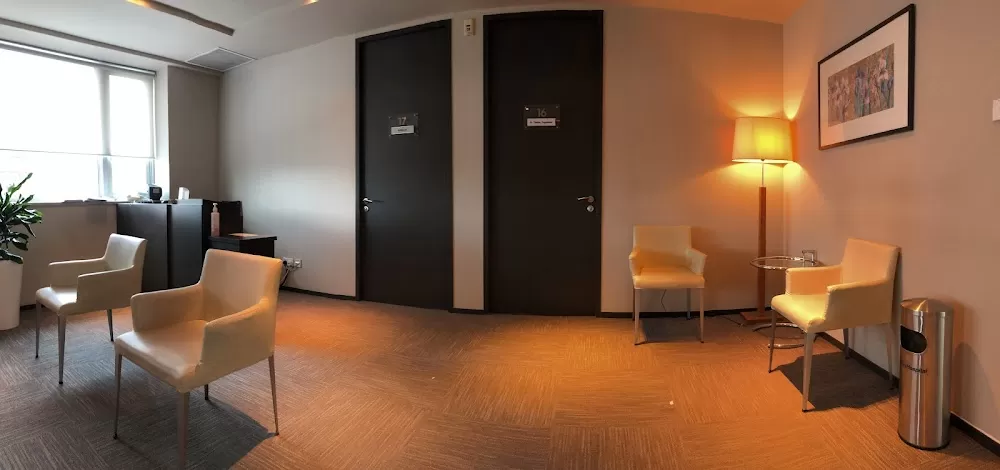 Raffles Executive Medical Centre - Photo 8