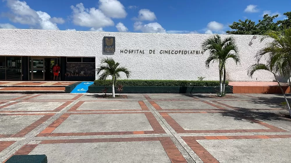 Hospital De Ginecopediatría - Photo 2