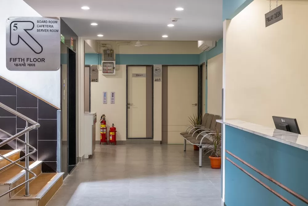 Silver Touch Hospital - Photo 1