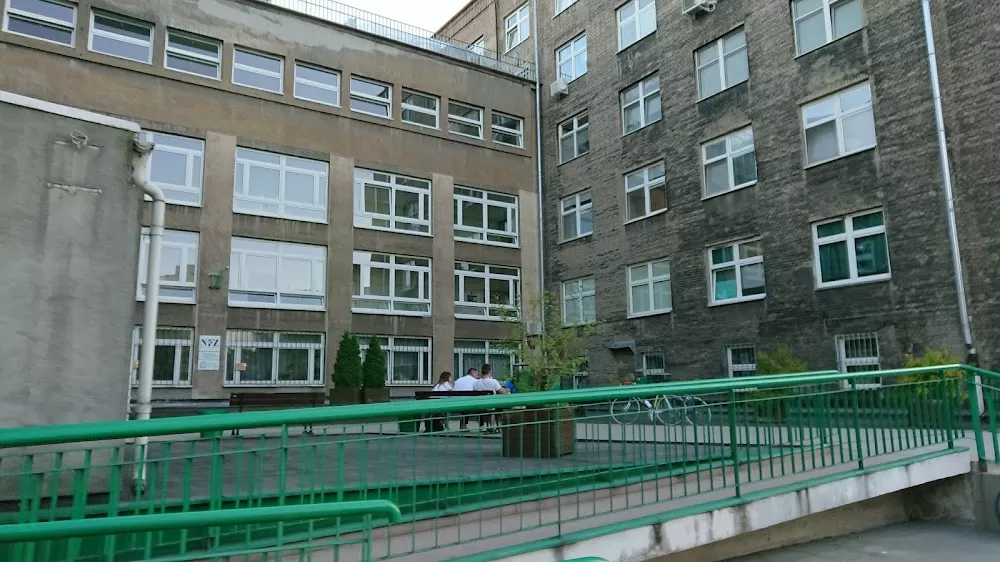 Szpital Okulistyczny - Photo 3