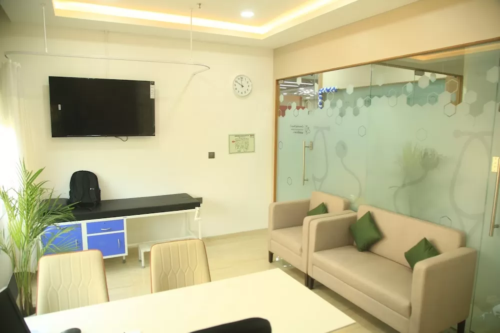 M | O | C Cancer Care & Research Centre (MOC Malad) - Photo 6