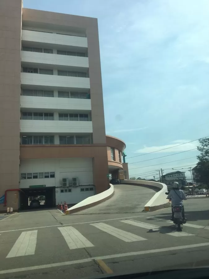 Rajavithi Nakornping Hospital in Chiang Mai - Photo 5
