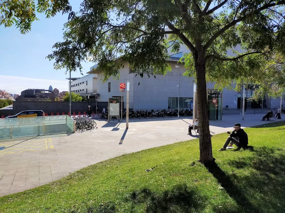 HSCISP - Admissions i Consultes Externes - Photo 2
