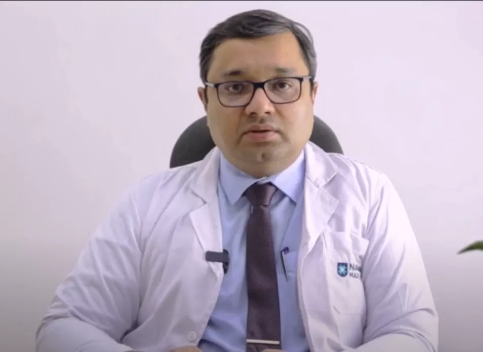 Dr. Kharkar - Best Neurologist in Vile Parle - NeuroPlus Epilepsy & Parkinson's Clinic - Photo 2