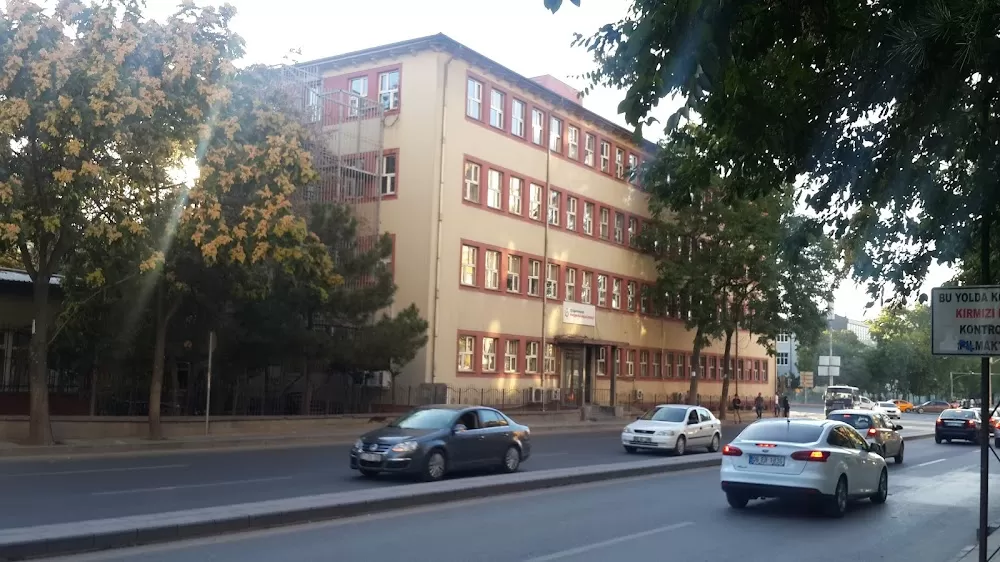 Türk Kanser Araştırma ve Savaş Kurumu Ahmet Andiçen Onkoloji Hastanesi - Photo 6