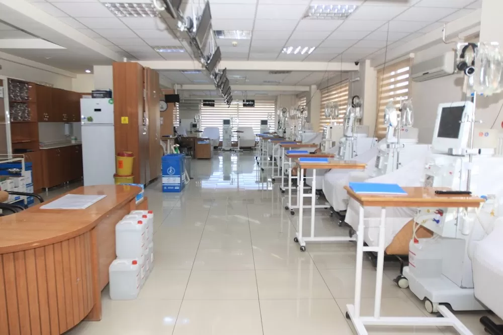 Second Life Dialysis Center - Photo 5