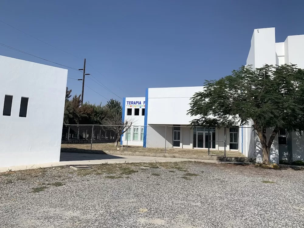 Unidad Médica Nuestra Señora del Rosario - Photo 7