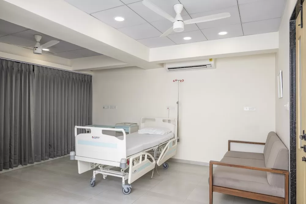 LiveWell Hospital - Photo 6