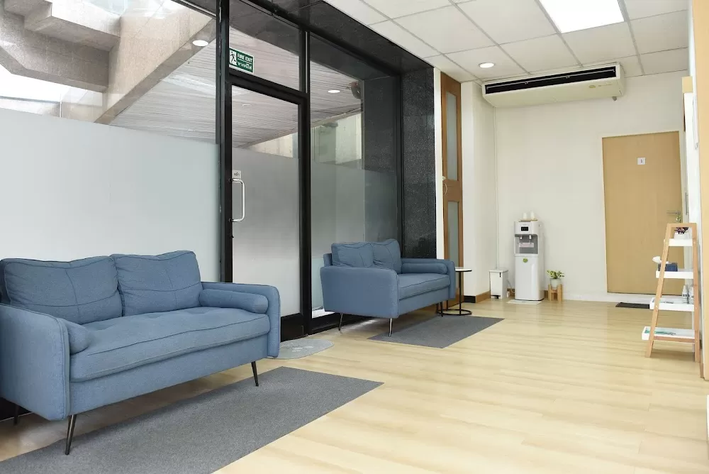 WellMed Bangkok Clinic - เขตวัฒนา - Photo 2
