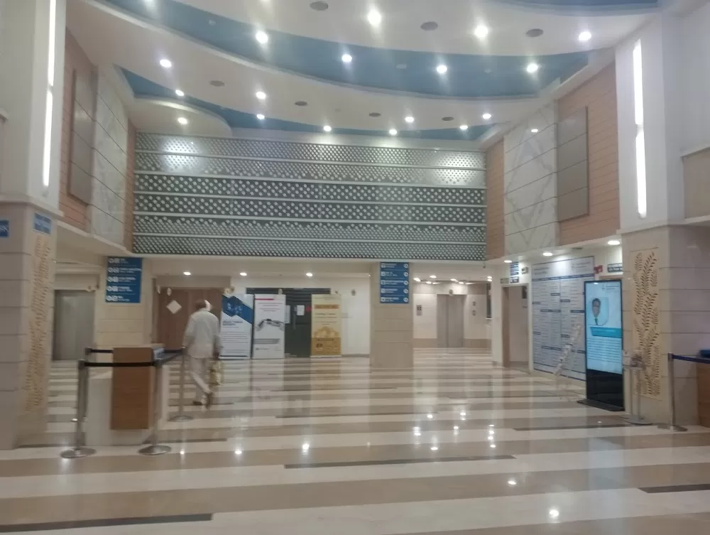 Rajiv Gandhi Cancer Institute & Research Centre, Rohini, New Delhi - Photo 2