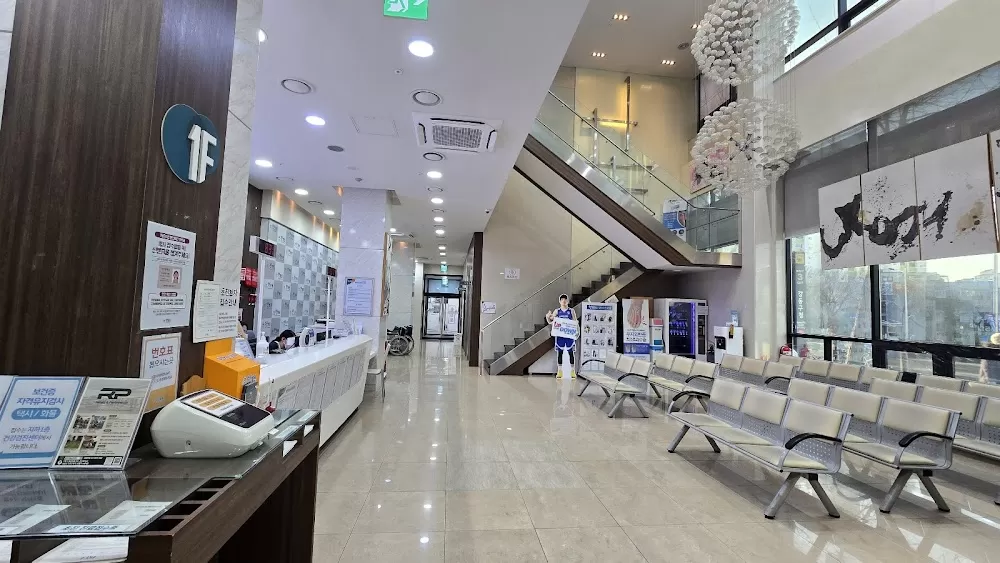 Cheong Hospital - Photo 1
