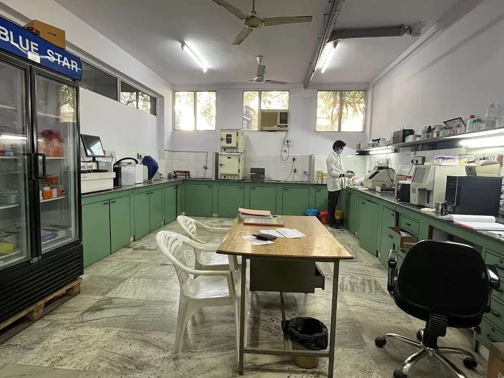 Prem Niketan Hospital - Photo 5