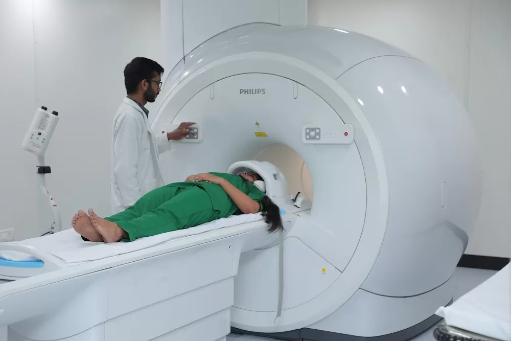 Kailash Deepak Hospital - Photo 8