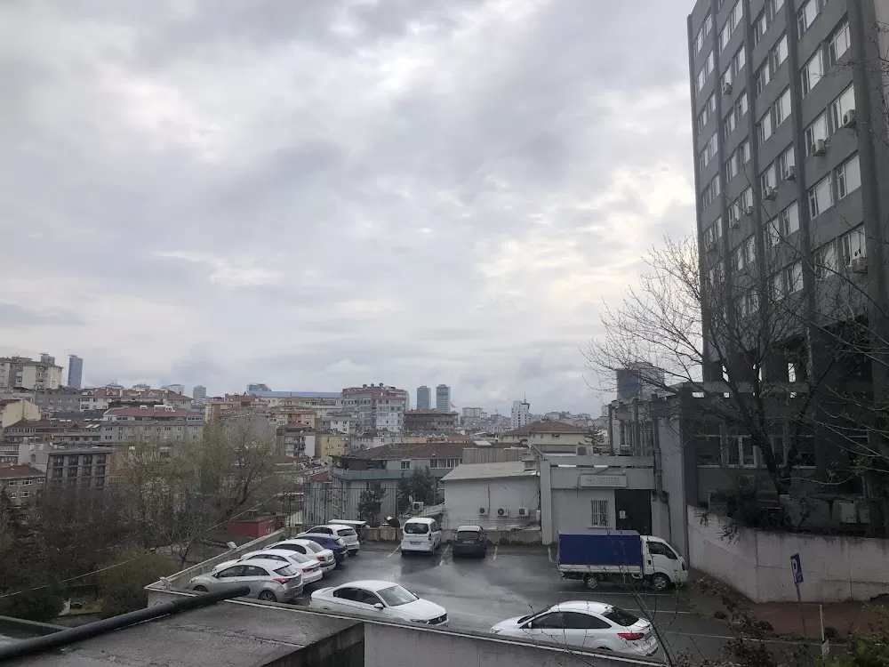 SBÜ Şişli Hamidiye Etfal Eğitim ve Araştırma Hastanesi - Photo 2