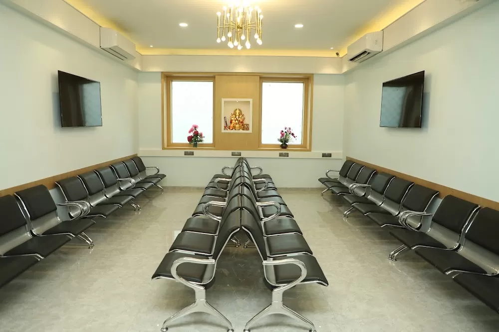 Asian Cancer Institute and ACI Cumballa Hill Hospital - Photo 6