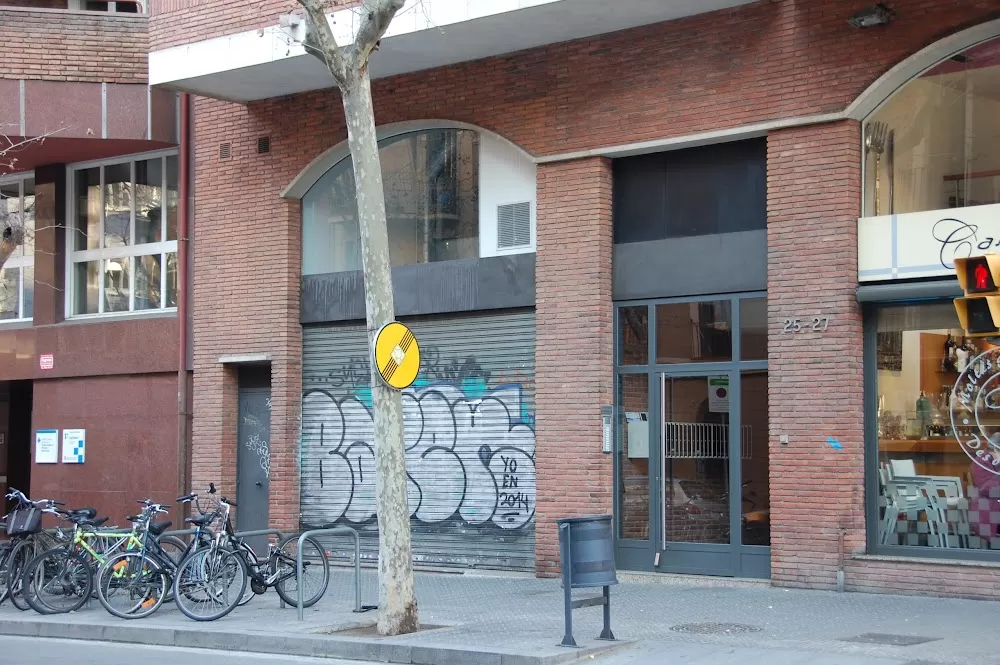 UNITAT DE PSICOTERAPIA BCN: Psiquiatria, Psicologia i Psicoanàlisi - Photo 2