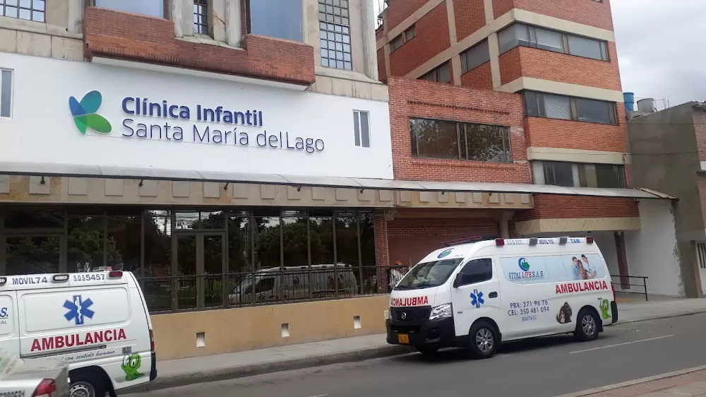 Clinica Infantil Santa Maria del Lago - Colsanitas - Photo 8