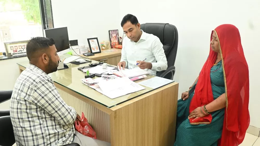 UM Cancer Hospital Jaipur - Photo 8