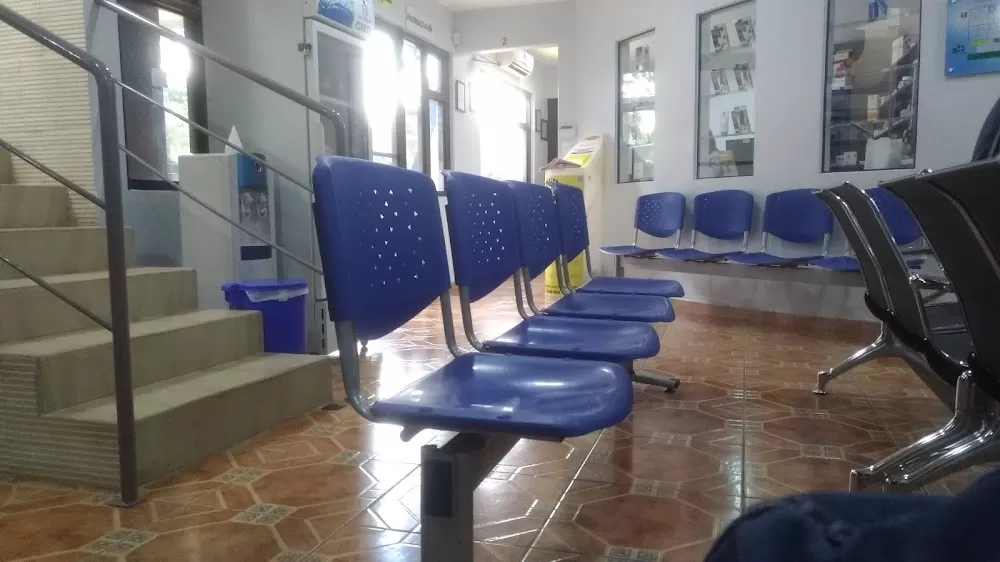 San Joaquín Medical Center - Photo 7