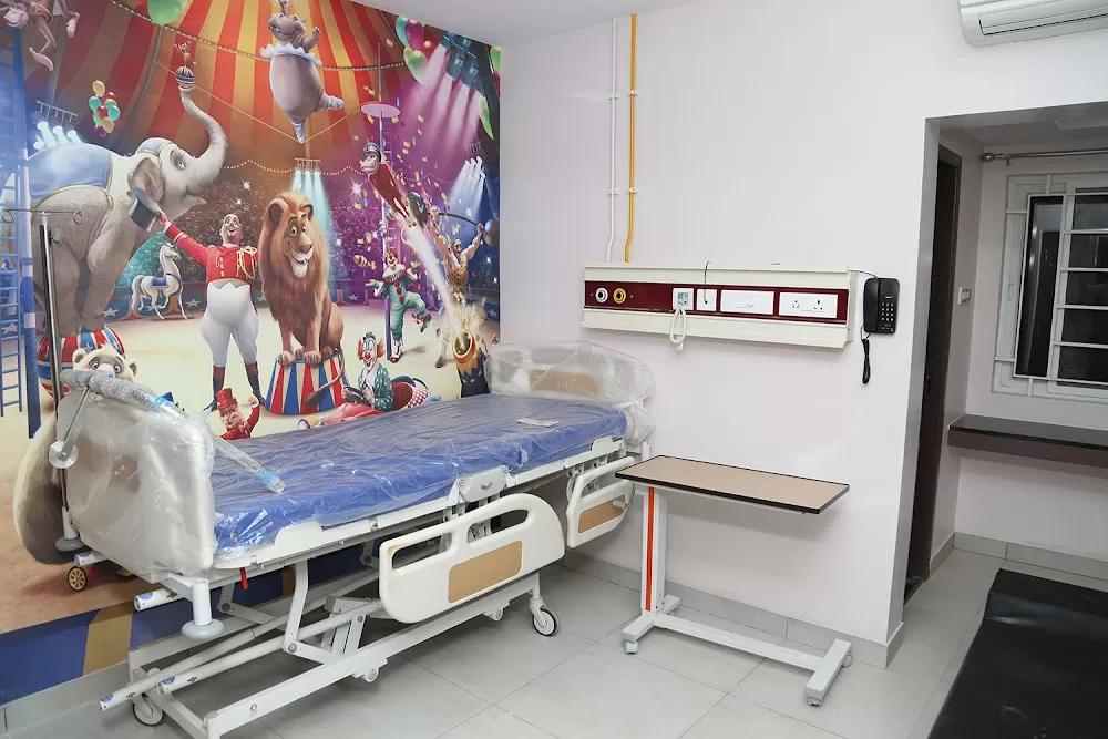 Sri Hospitals - Photo 4