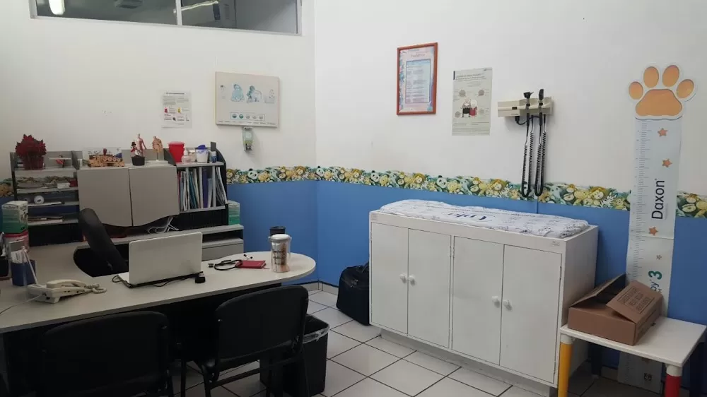 Hospital Santa Ana - Photo 8