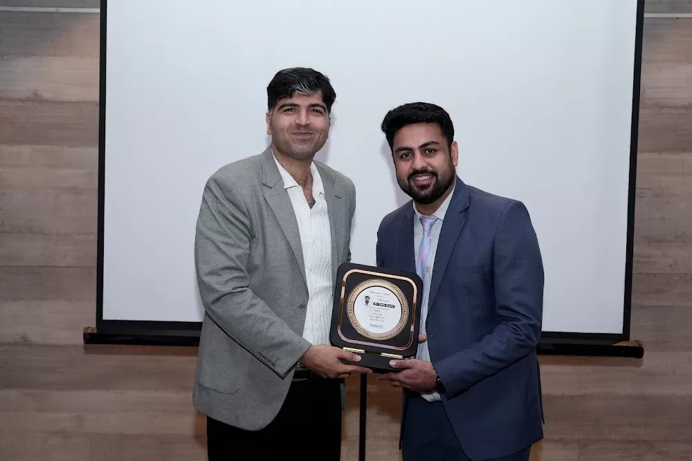 Dr Vipin Gupta Eye Care- Consultant Eye Surgeon - Max Hospital ( Best Eye Doctor, Best Eye Specialist) - Photo 7