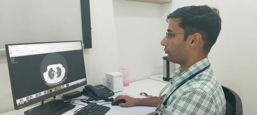 ✅ Dr Kritarth - Best Pulmonologist in Mohali | Chest Specialist | Asthma | Lung Specialist - Photo 8