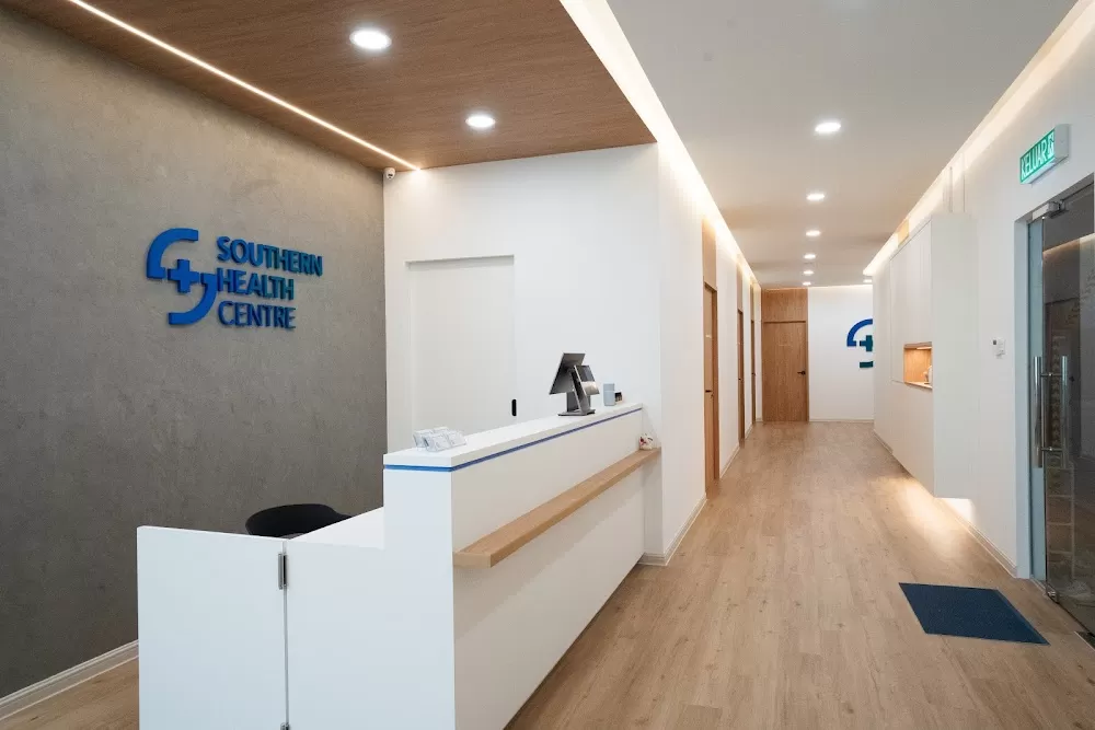 Southern Health Centre (Taman Pelangi) - Photo 1