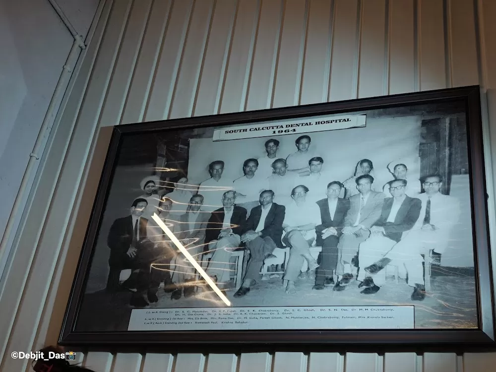 South Calcutta Dental Clinic - Photo 3