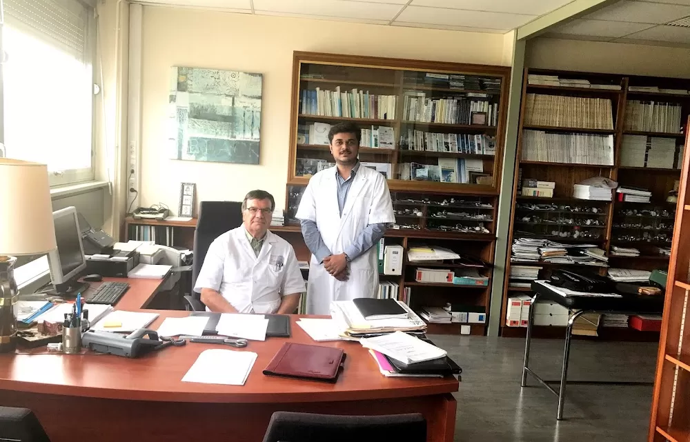 Dr Dhaval Patel - Photo 8