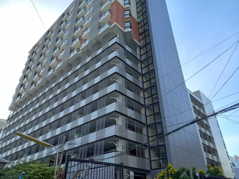 Charoenkrung Pracharak Hospital - Photo 3
