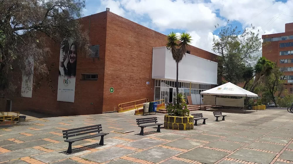 Unidad de Servicios de Salud Simón Bolívar - Photo 3
