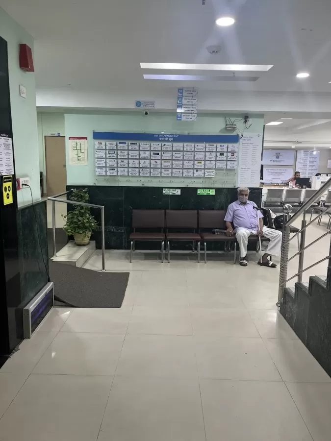 Eye-Q Super-Speciality Eye Hospitals - Photo 3